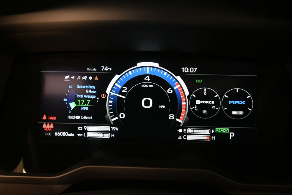 Certified 2022 Toyota Tundra TRD Pro AWD/4WD image 14
