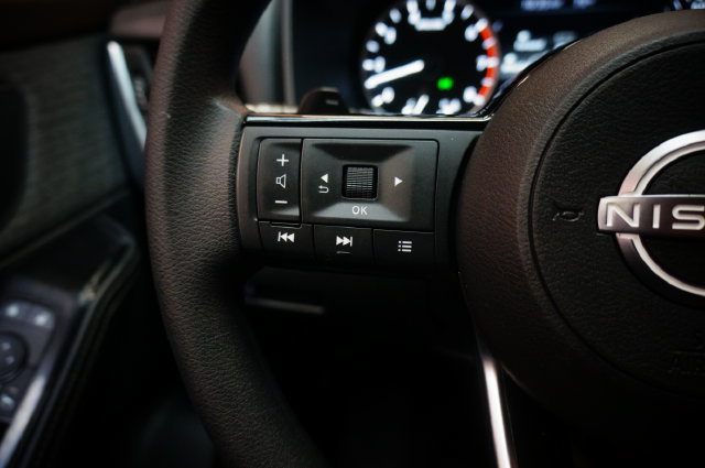 Certified 2023 Nissan Rogue SV AWD/4WD image 24
