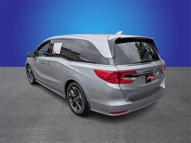 Used 2024 Honda Odyssey Elite image 3
