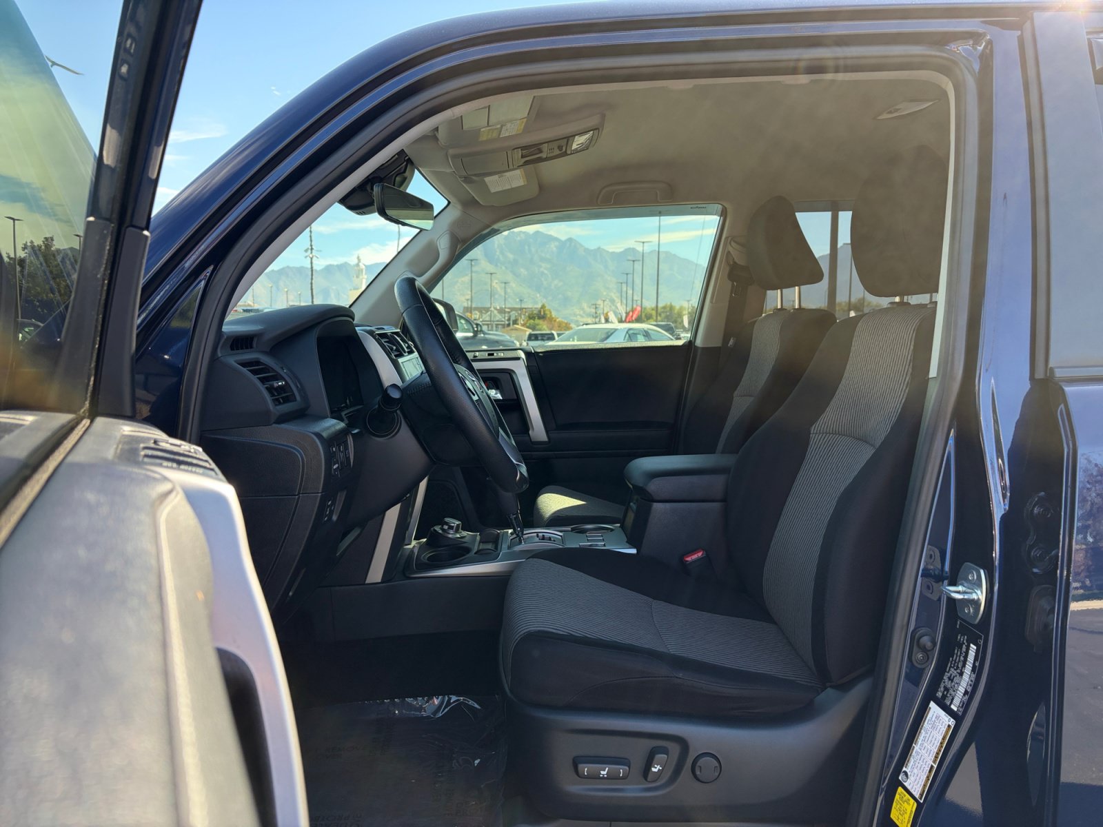 Certified 2023 Toyota 4Runner SR5 AWD/4WD image 11