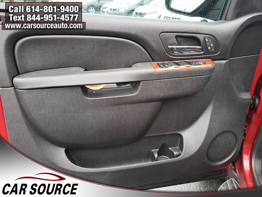 Used 2012 GMC Yukon XL SLT w/ Regional Value Package image 19