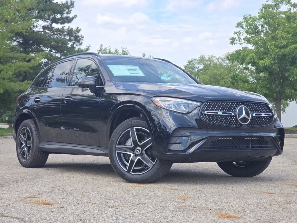 New 2027 Mercedes-Benz GLC 300 4MATIC image 1