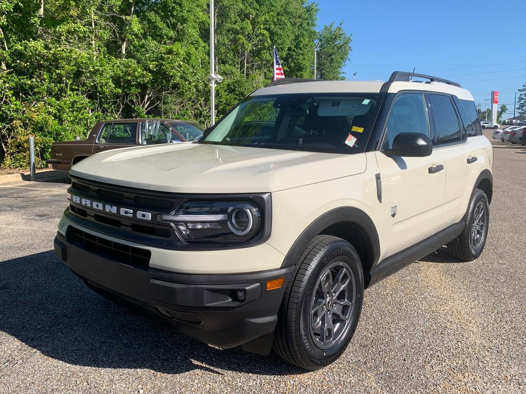 Used 2024 Ford Bronco Sport Big Bend w/ Convenience Package AWD/4WD image 5