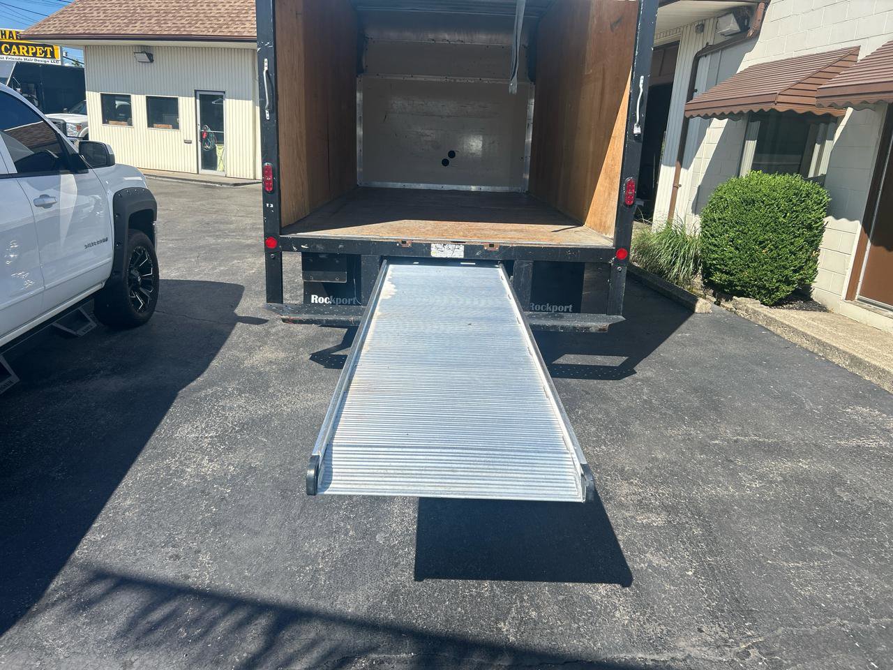 Used 2019 Ford E-350 and Econoline 350 Super Duty w/ Power Windows & Locks Group RWD image 13