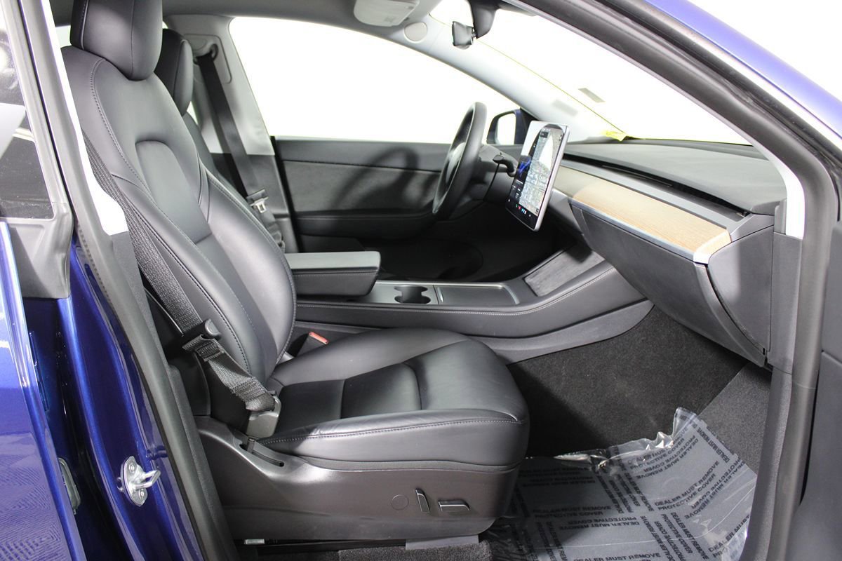 Used 2021 Tesla Model Y Long Range AWD/4WD image 12