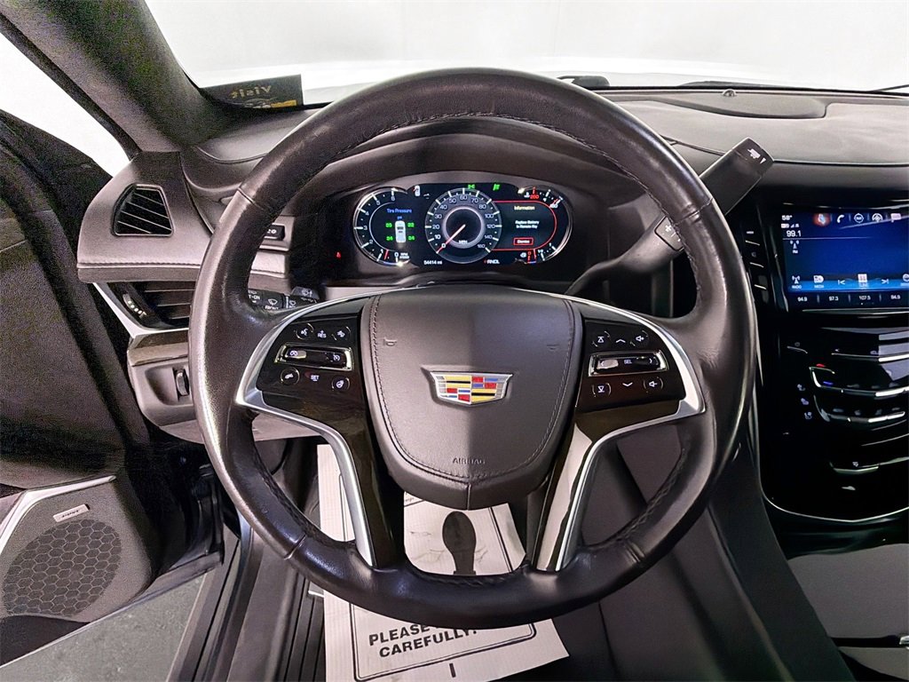 Used 2020 Cadillac Escalade Platinum image 11