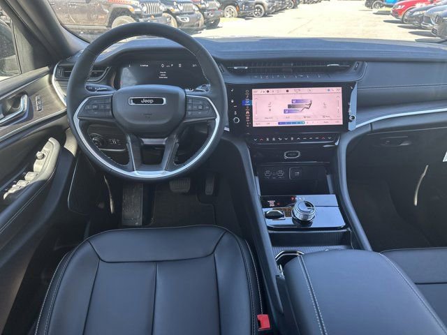 New 2026 Jeep Grand Cherokee Limited image 24