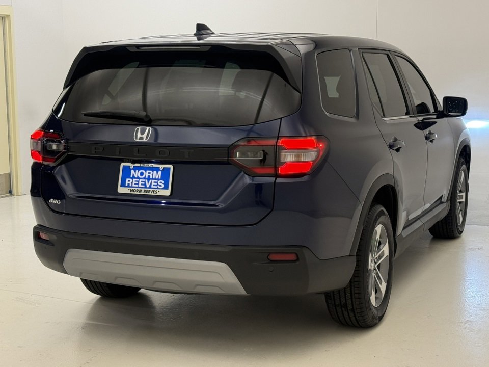 New 2025 Honda Pilot EX-L image 5
