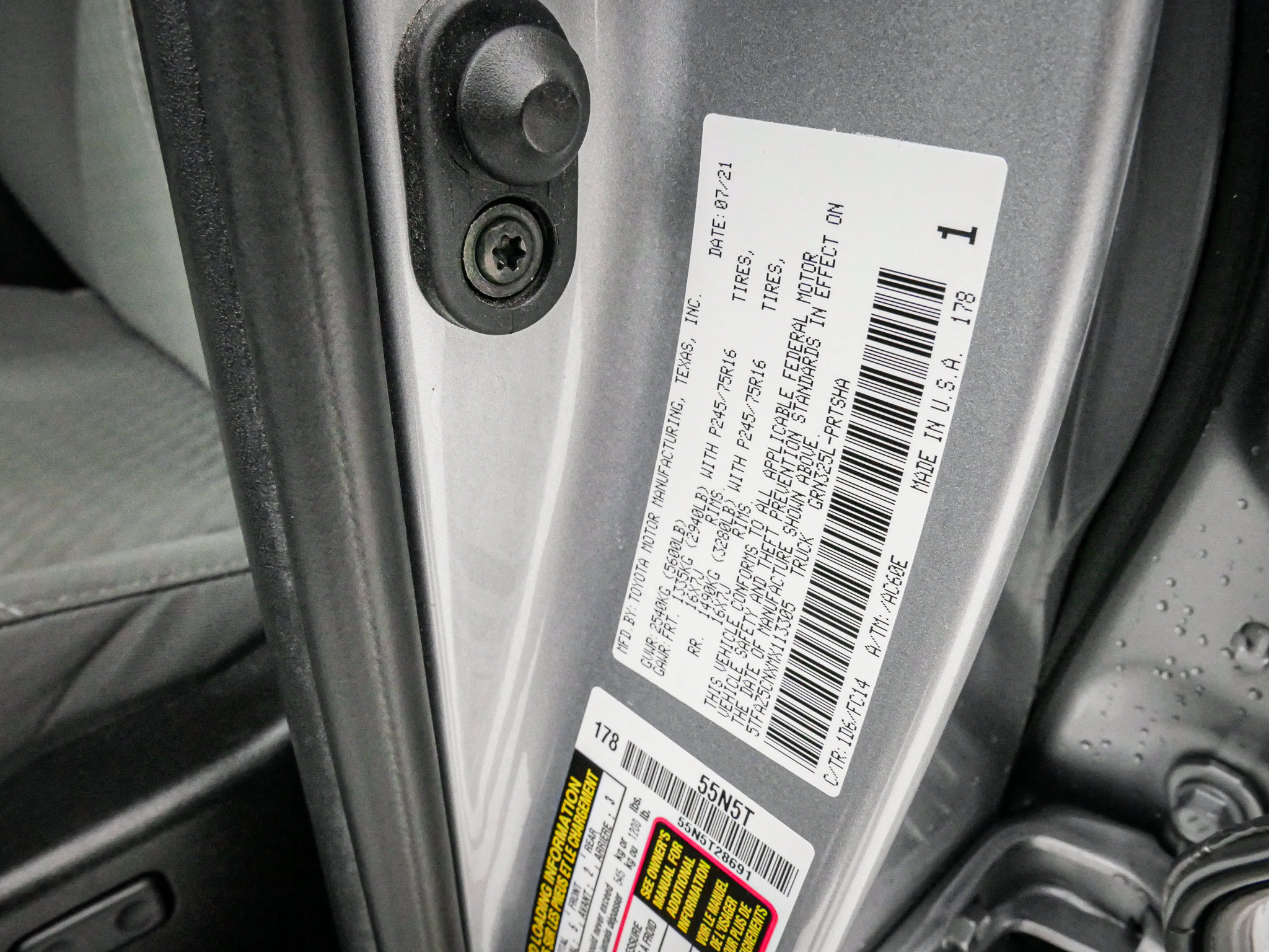 Used 2021 Toyota Tacoma SR5 RWD image 33