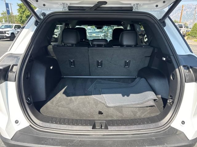 Used 2025 Chevrolet Equinox LT w/ Convenience Package II AWD/4WD image 11