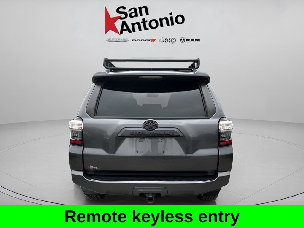 Used 2020 Toyota 4Runner Venture w/ Moonroof Package AWD/4WD image 7
