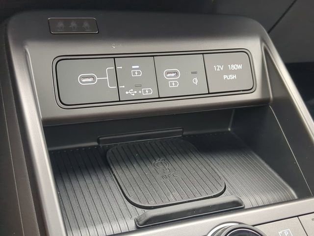 New 2024 Hyundai Kona Limited image 24