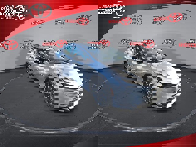 New 2026 Toyota Prius Plug-In Hybrid image 2