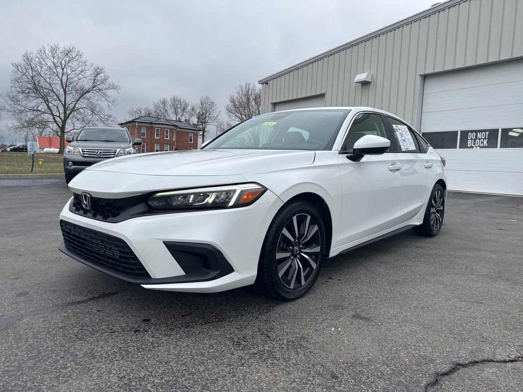 Certified 2023 Honda Civic EX-L image 3