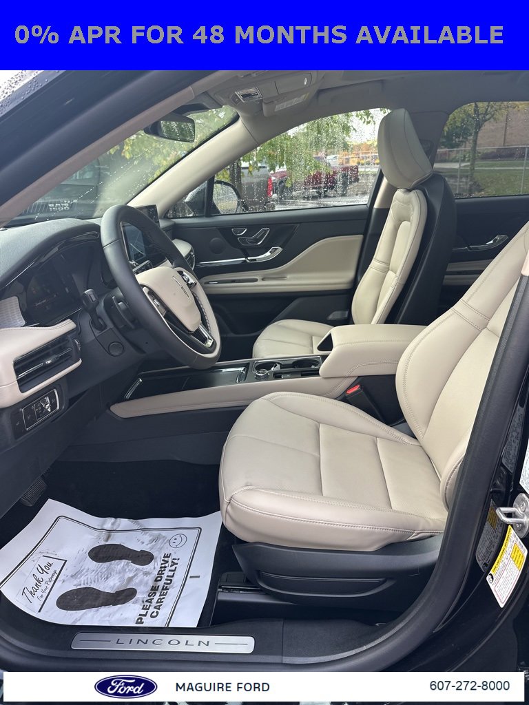 New 2025 Lincoln Corsair AWD w/ Equipment Group 101A image 14