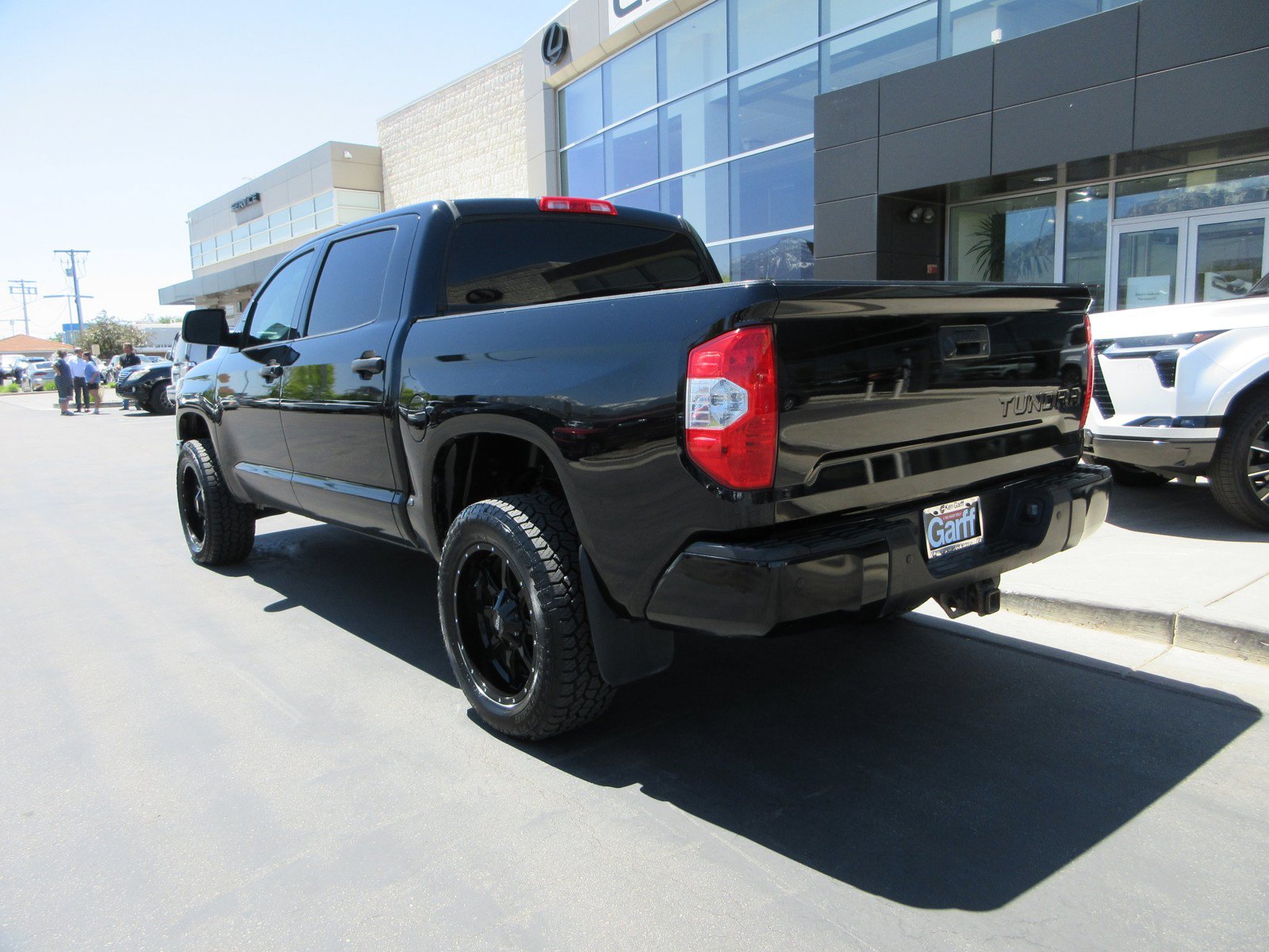 Used 2019 Toyota Tundra SR5 AWD/4WD image 5