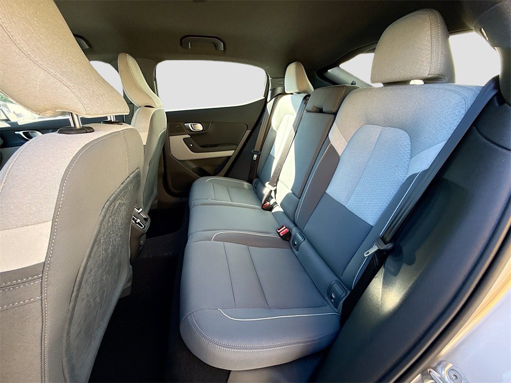 Used 2024 Polestar Polestar 2 image 26