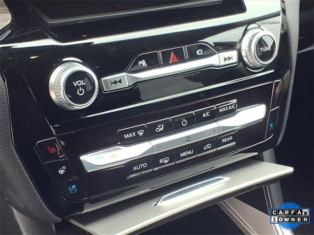 Used 2023 Ford Explorer Limited image 12