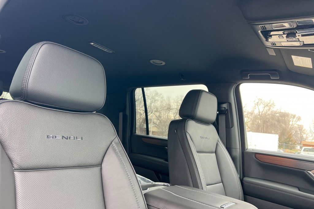 New 2026 GMC Yukon XL Denali image 15