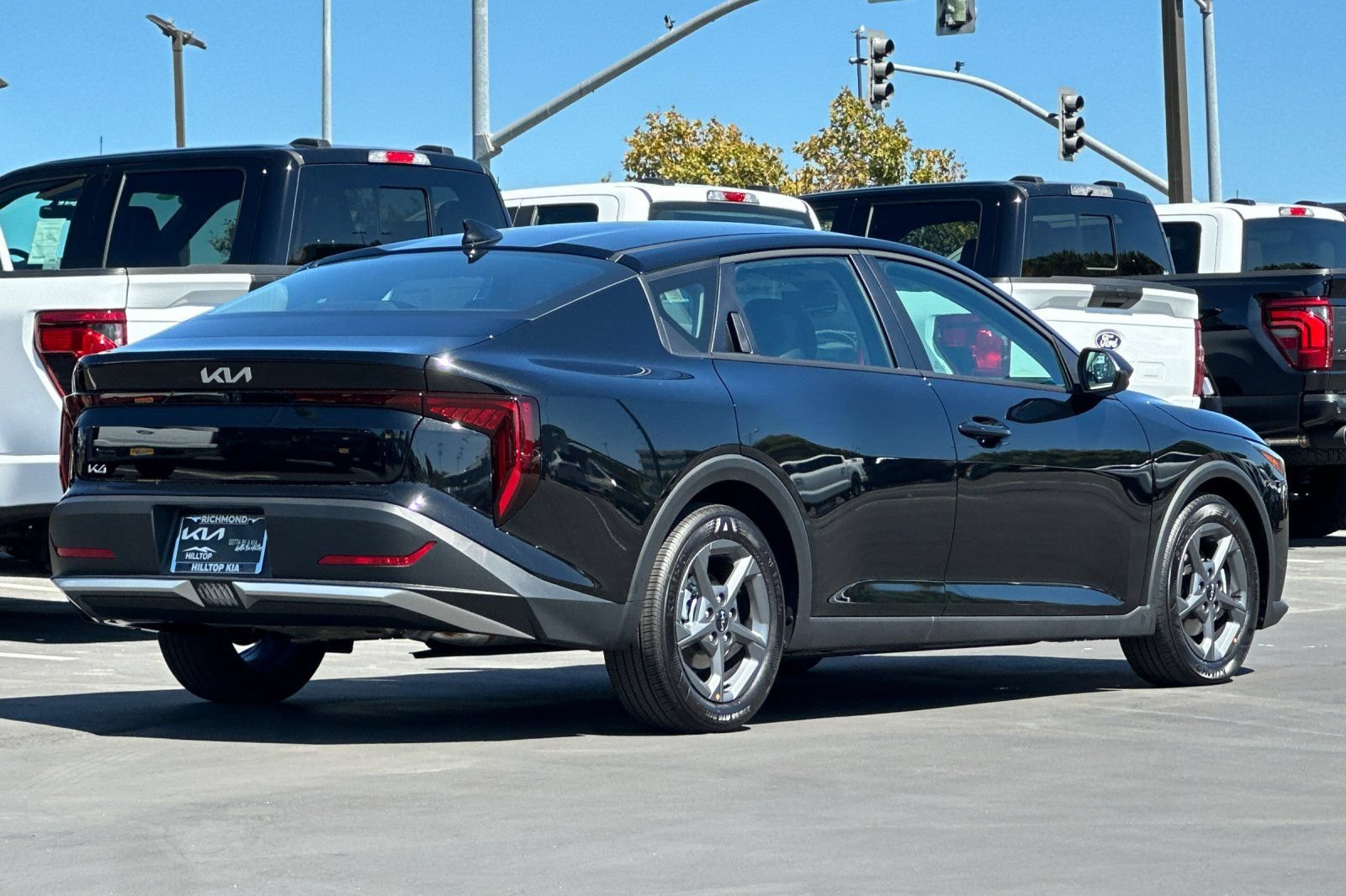 New 2026 Kia K4 FWD image 4