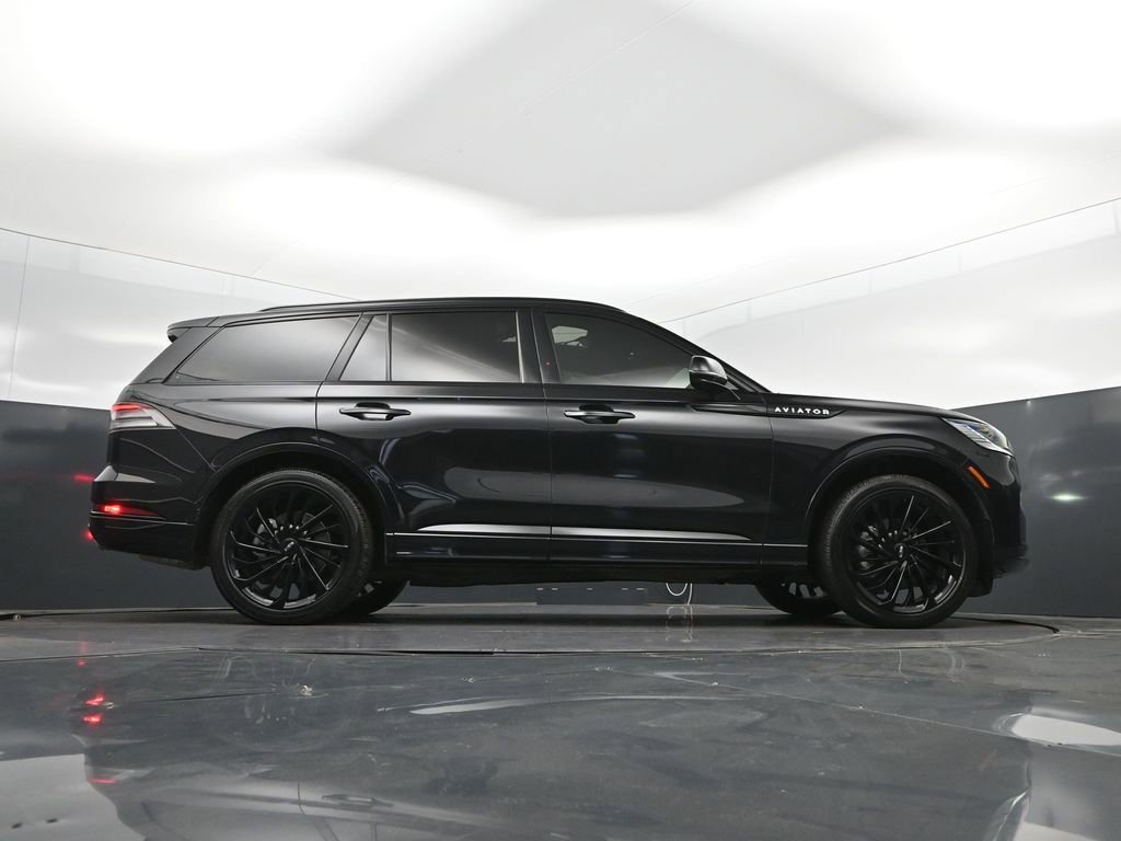 Used 2025 Lincoln Aviator Reserve w/ Equipment Group 201A image 45