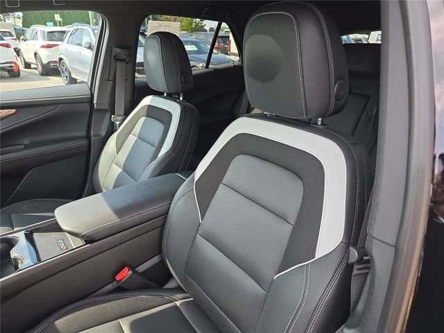 Used 2024 Chevrolet Blazer EV LT AWD/4WD image 21