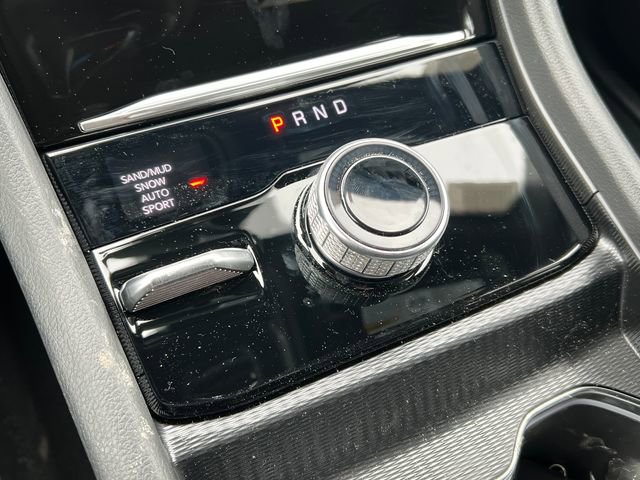 New 2026 Jeep Grand Cherokee Altitude image 25