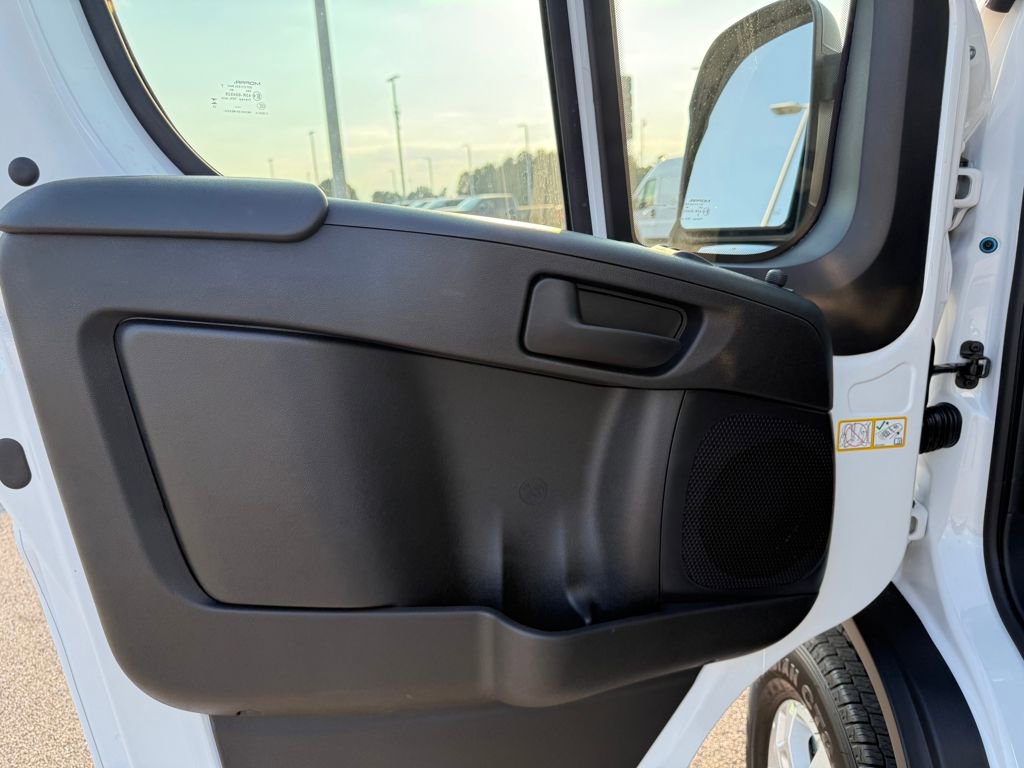 New 2026 RAM ProMaster 3500 w/ Quick Order Package 22G SLT image 10