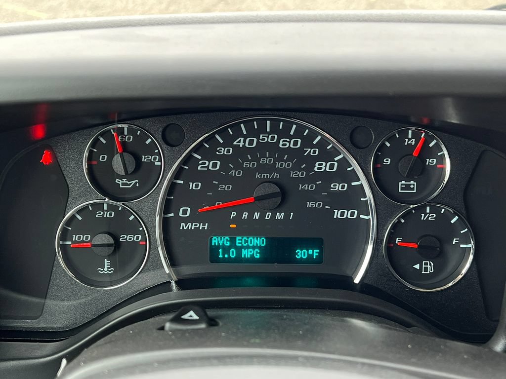 New 2025 GMC Savana 3500 Extended w/ Driver Convenience Package RWD image 20