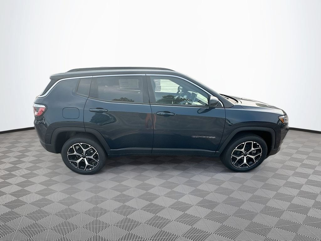 New 2026 Jeep Compass Limited AWD/4WD image 10