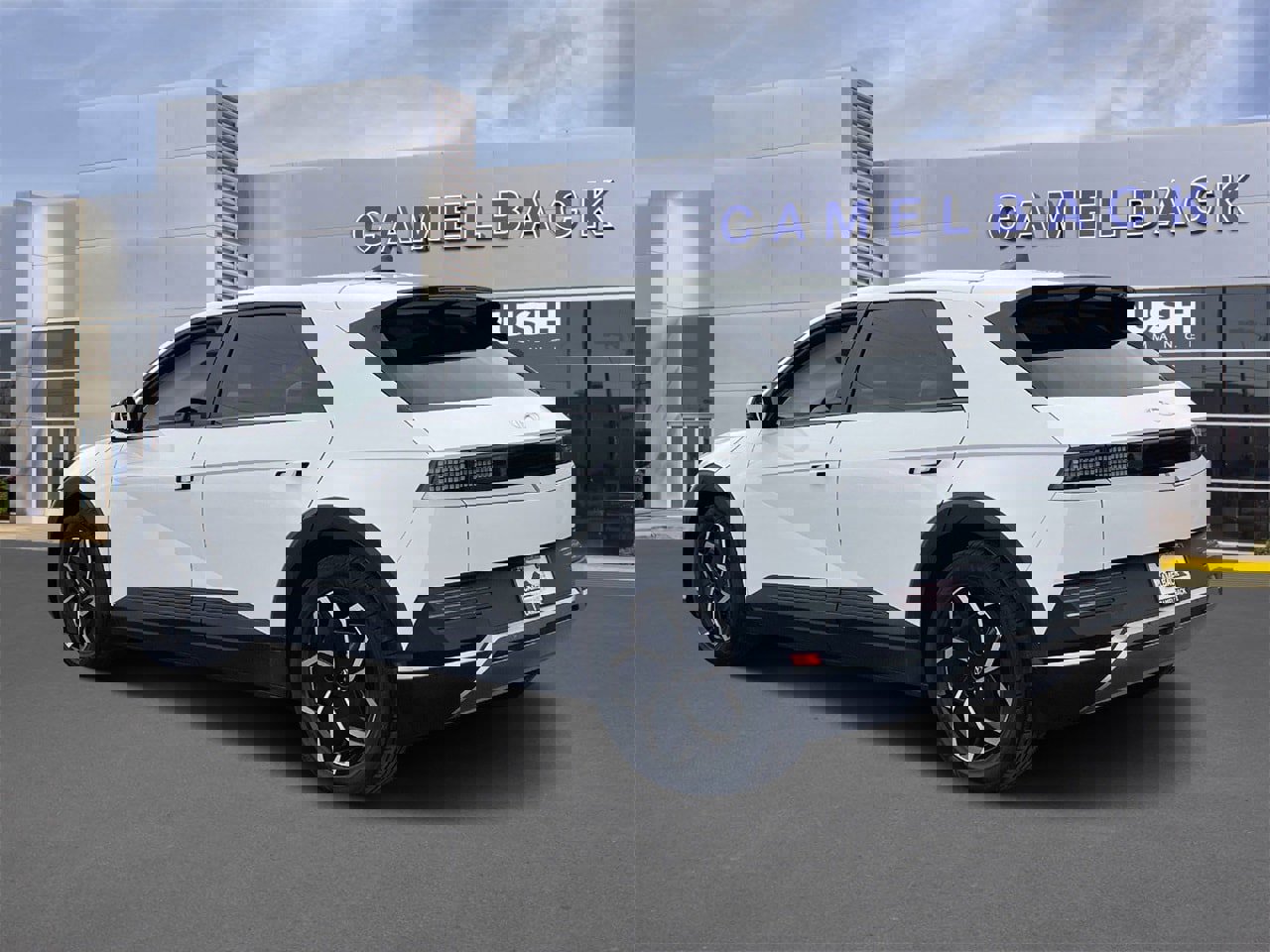 Used 2022 Hyundai Ioniq 5 SE w/ Cargo Package image 3