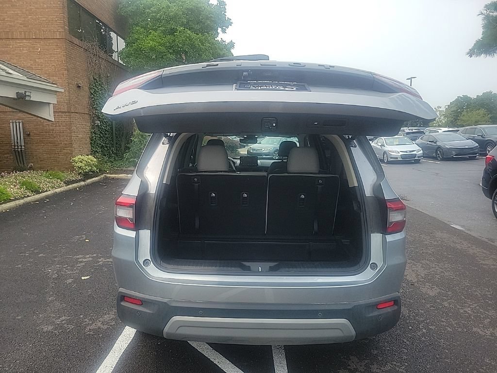 Used 2024 Honda Pilot EX-L image 10