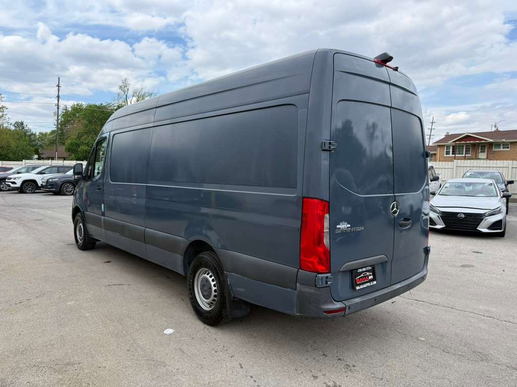 Used 2019 Mercedes-Benz Sprinter 170 image 6