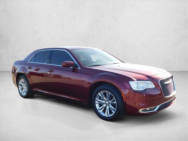 Used 2021 Chrysler 300 Touring w/ Driver Convenience Group RWD image 6