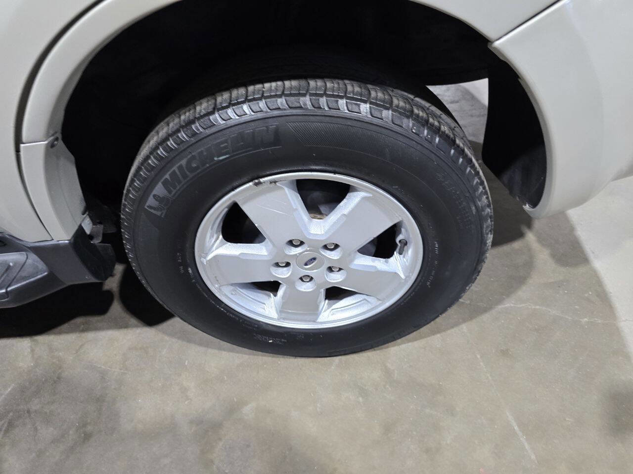 Used 2008 Ford Escape XLT image 22