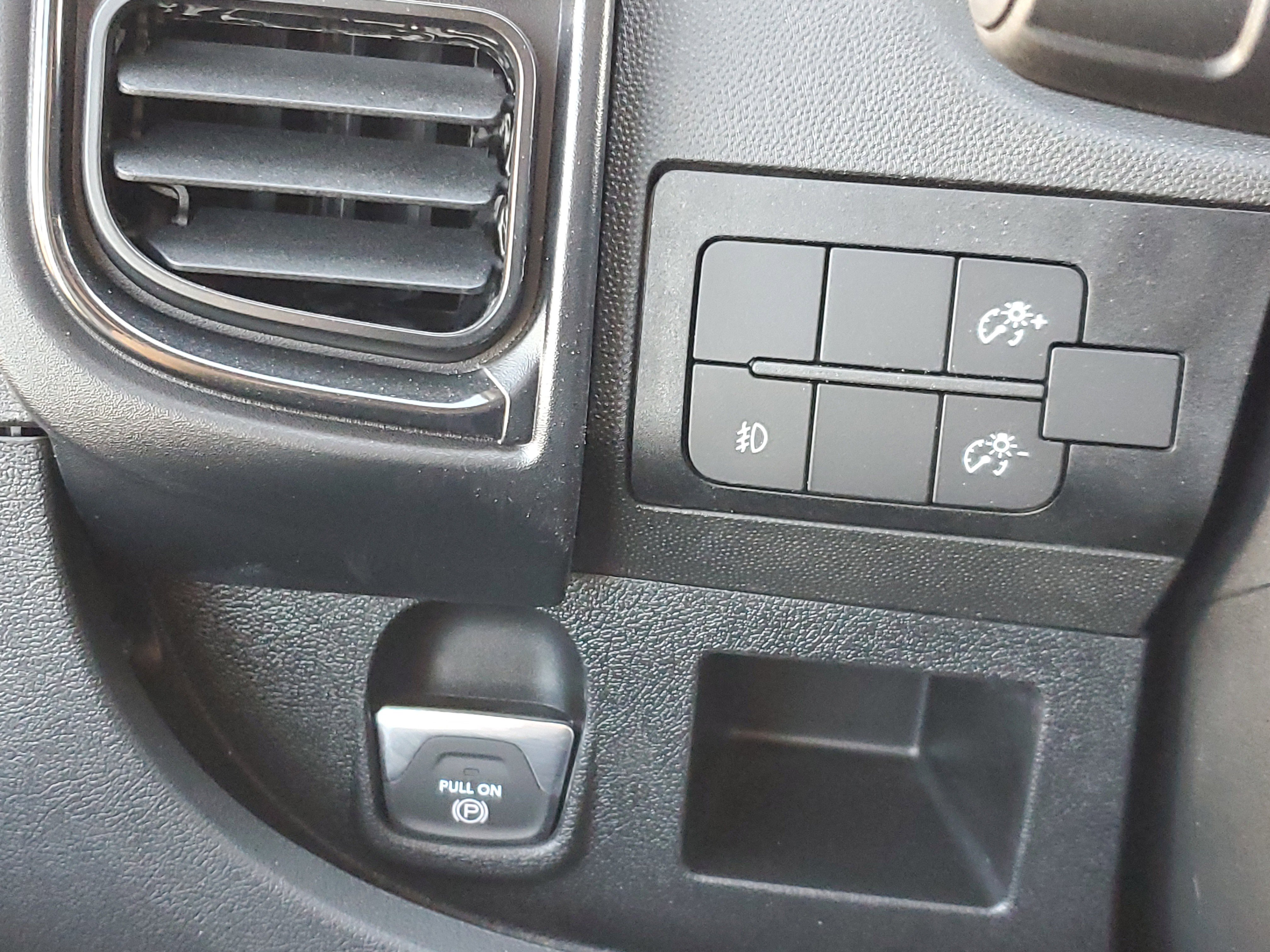 Used 2025 RAM ProMaster 1500 w/ Safety Group image 10