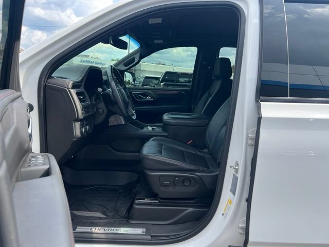 Used 2021 Chevrolet Tahoe RST w/ Luxury Package AWD/4WD image 11