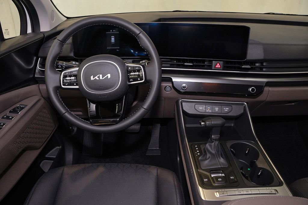 New 2026 Kia Carnival image 7