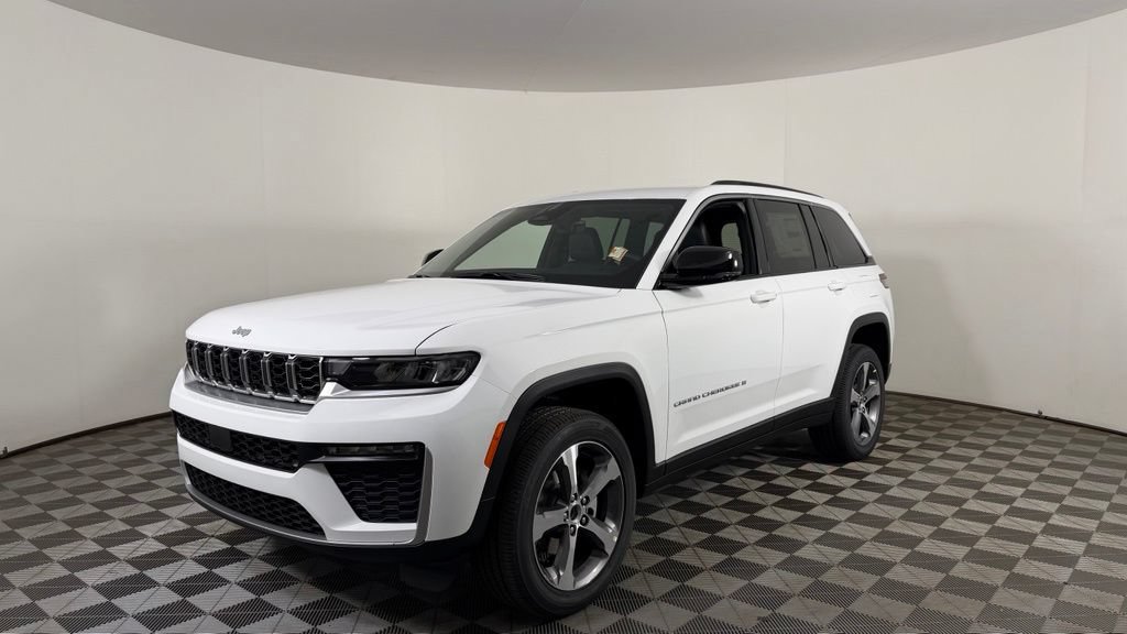 New 2026 Jeep Grand Cherokee Limited AWD/4WD image 3