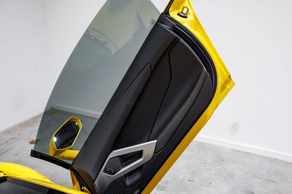 Used 2013 Lamborghini Aventador LP 700-4 image 15