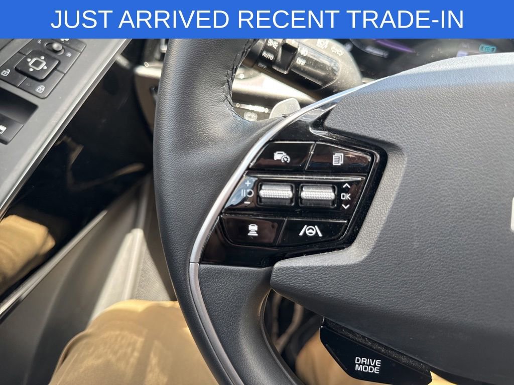Used 2023 Kia Niro EX Touring FWD image 23