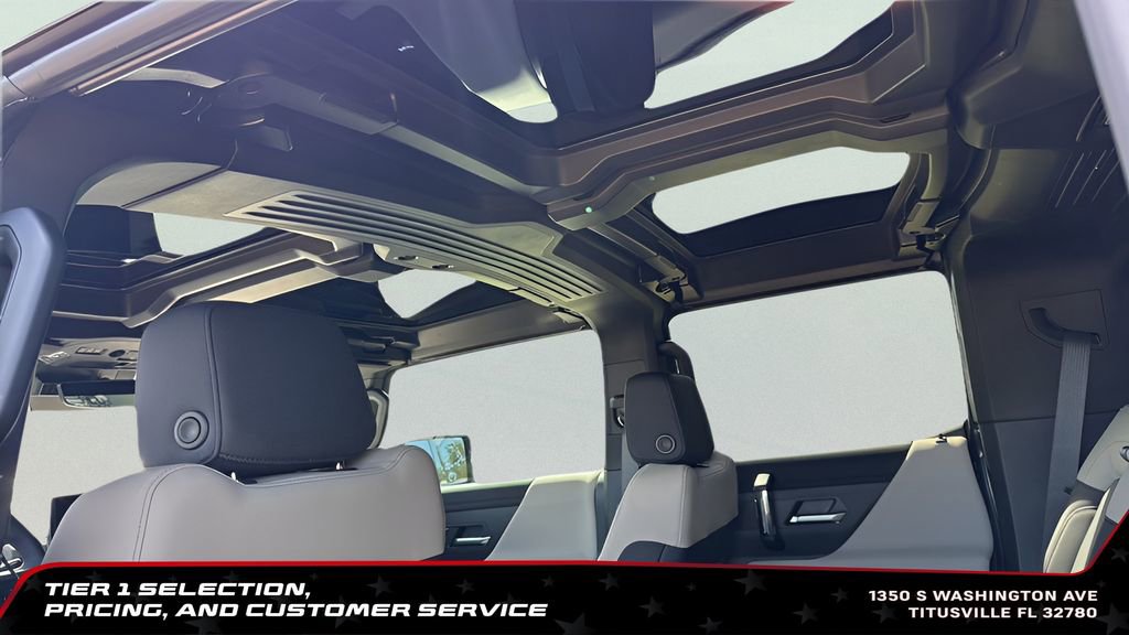 New 2026 GMC Hummer EV SUV AWD/4WD image 12