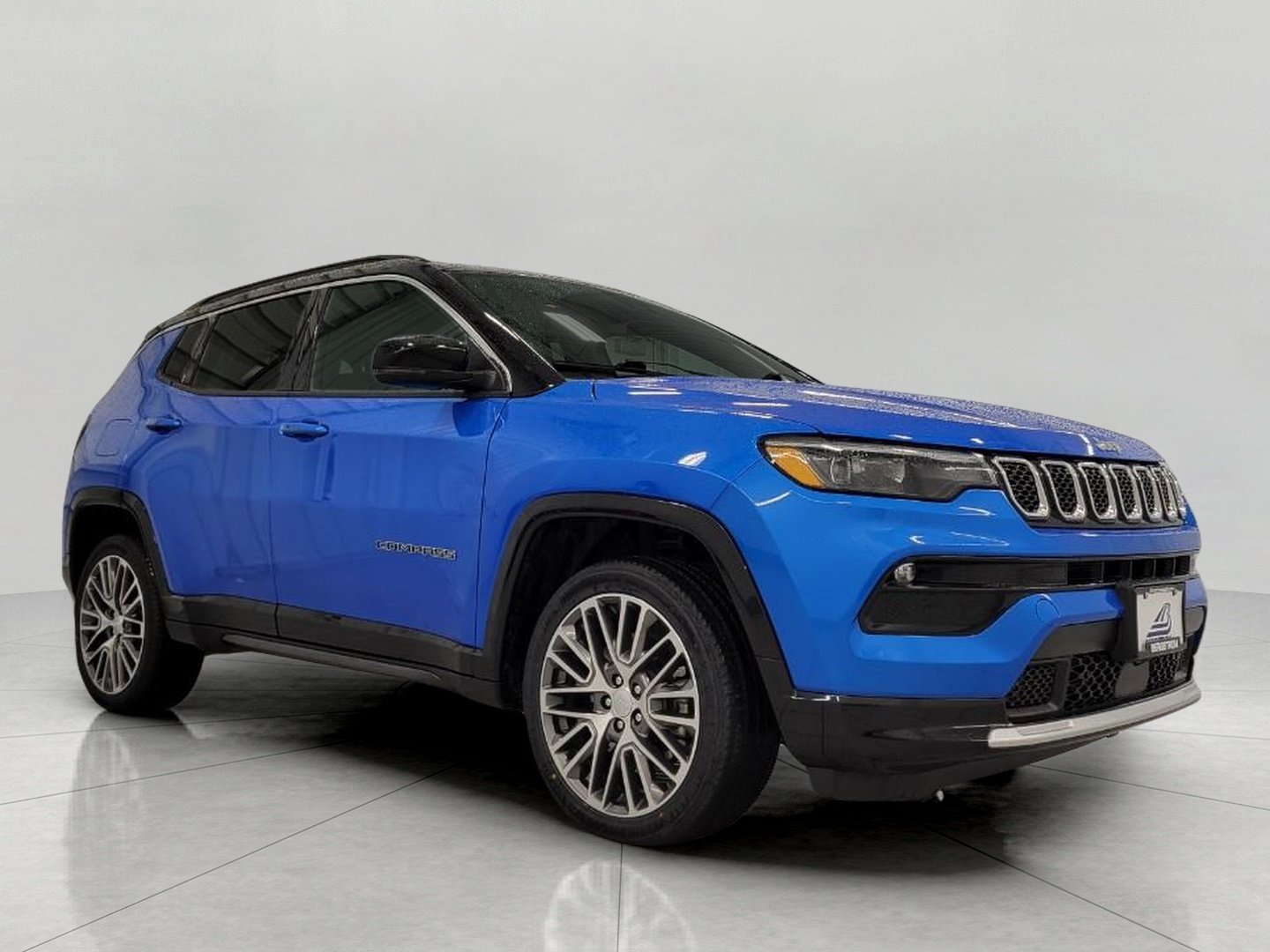 Used 2024 Jeep Compass Limited w/ Elite Group AWD/4WD image 29