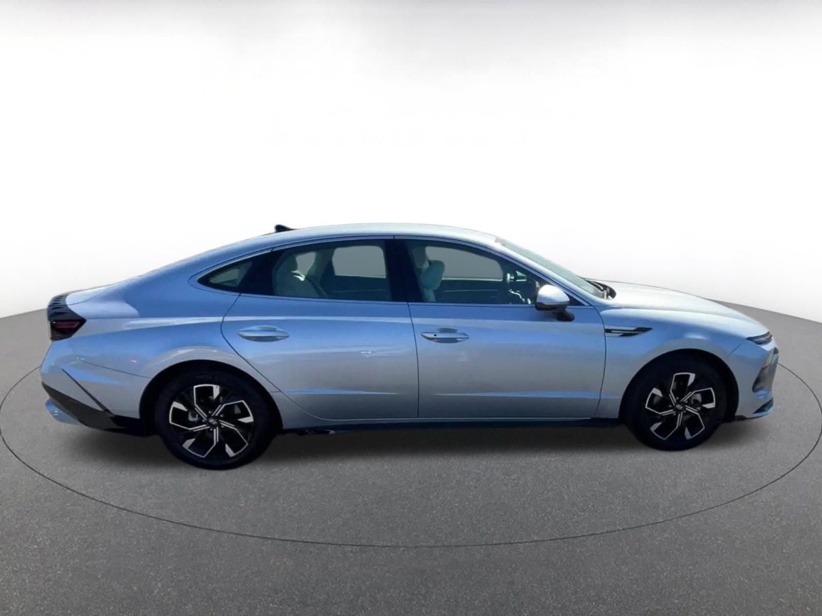 Used 2025 Hyundai Sonata SEL image 13