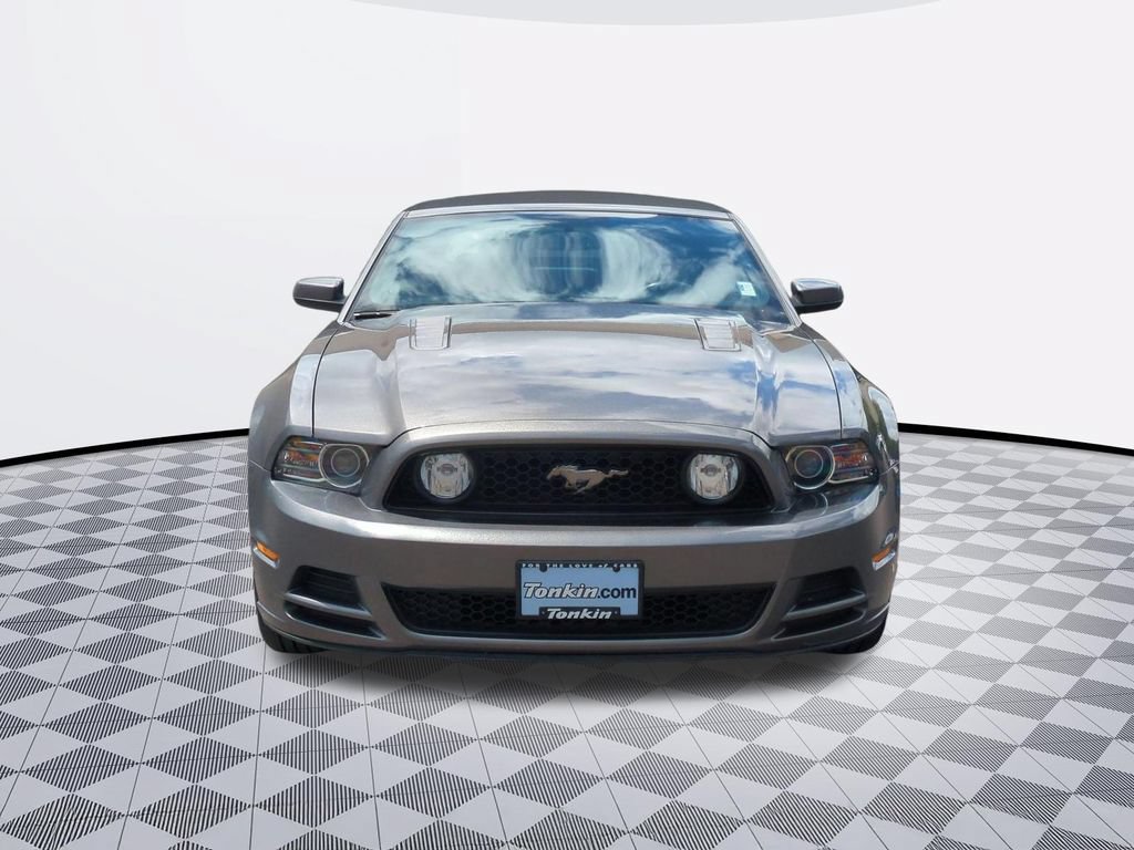 Used 2014 Ford Mustang GT Premium w/ Electronics Package RWD image 9