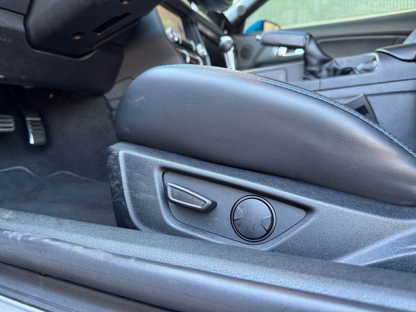 Used 2020 Ford Mustang GT Premium w/ GT Performance Package image 18