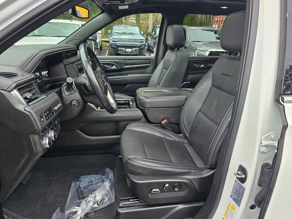 Used 2022 GMC Yukon XL Denali w/ Max Trailering Package image 22