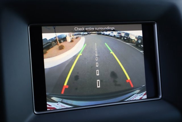 Used 2021 Jeep Grand Cherokee Laredo image 31