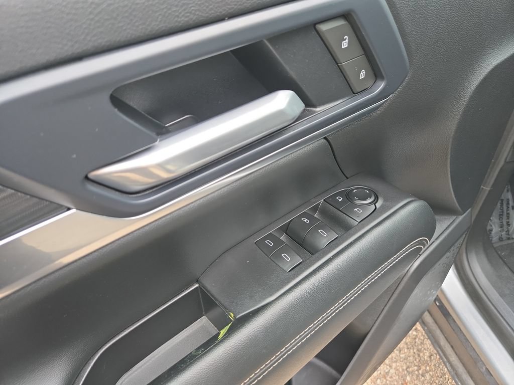 Used 2025 GMC Terrain Elevation AWD/4WD image 20