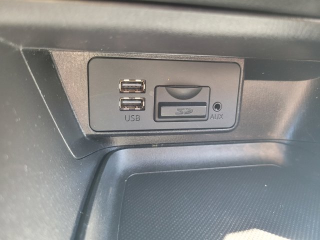 Used 2017 MAZDA MAZDA3 Sport w/ Preferred Equipment Package FWD image 23